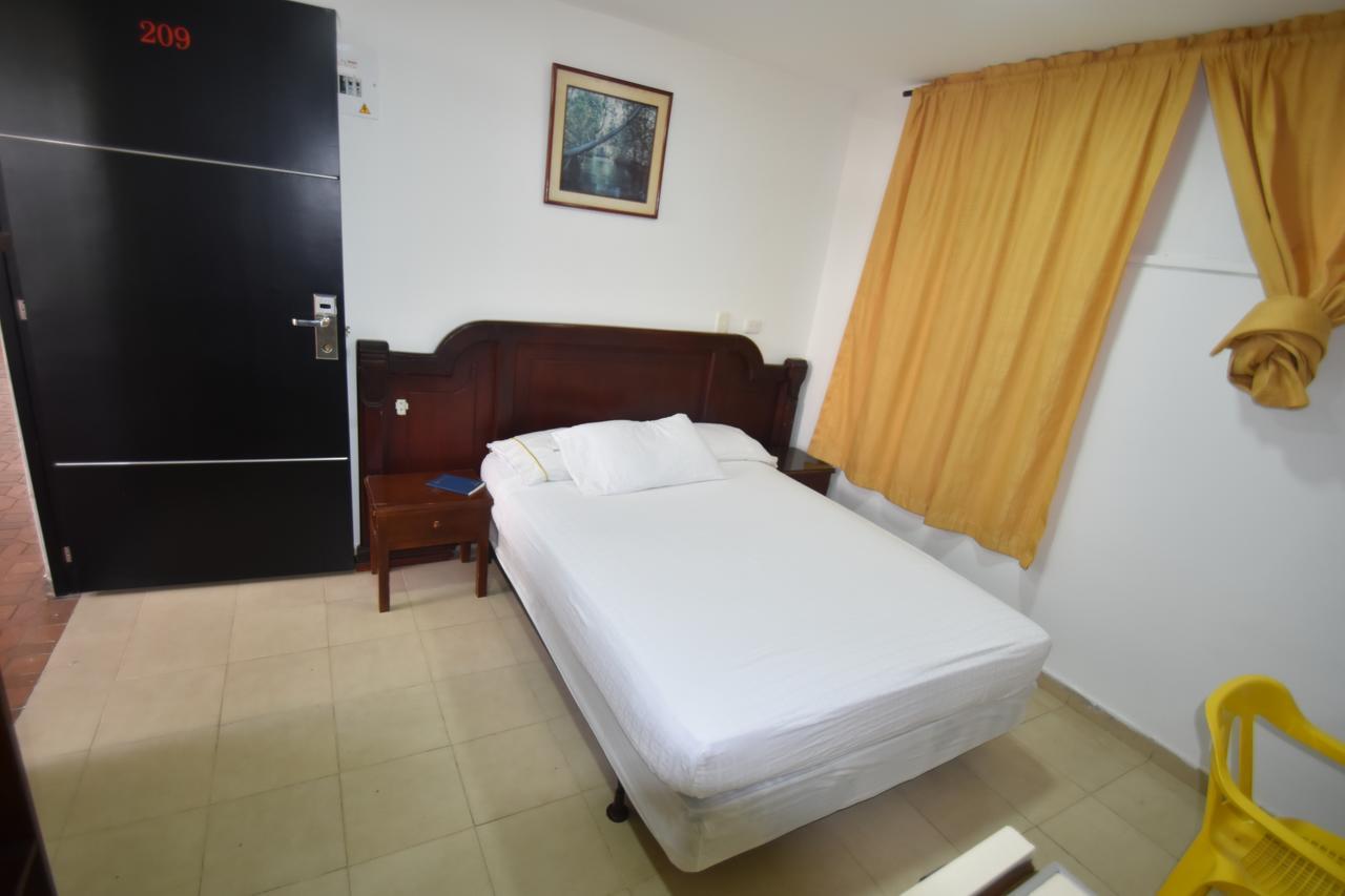 Hotel Nuevo Tio 巴耶杜帕尔 外观 照片