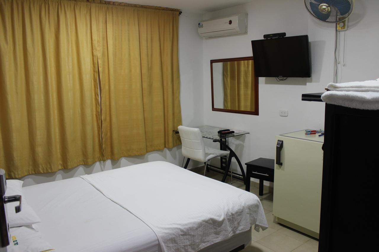 Hotel Nuevo Tio 巴耶杜帕尔 外观 照片