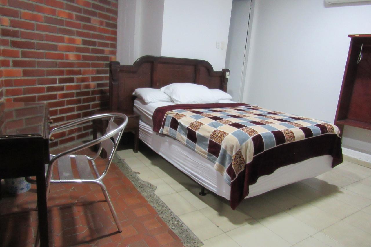 Hotel Nuevo Tio 巴耶杜帕尔 外观 照片