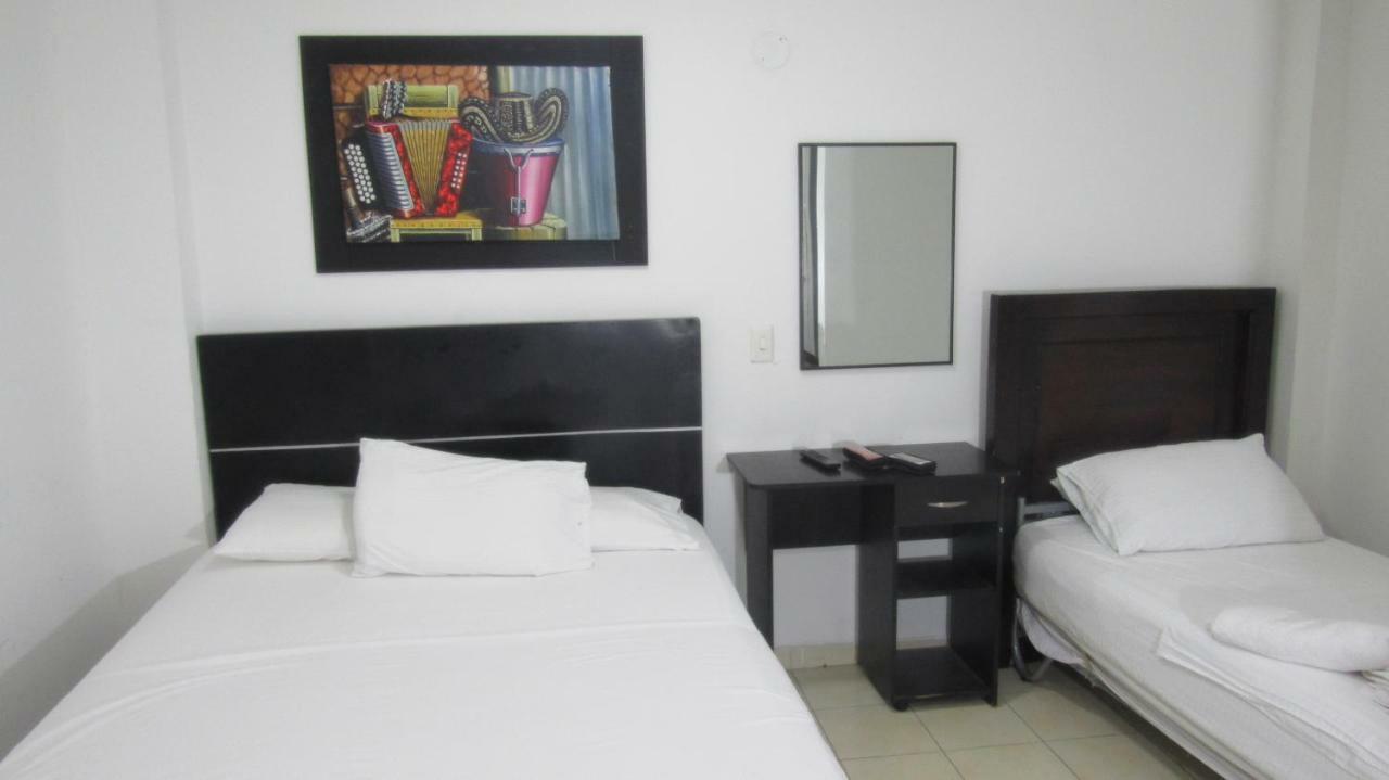 Hotel Nuevo Tio 巴耶杜帕尔 外观 照片